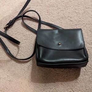 Samara Crossbody Bag